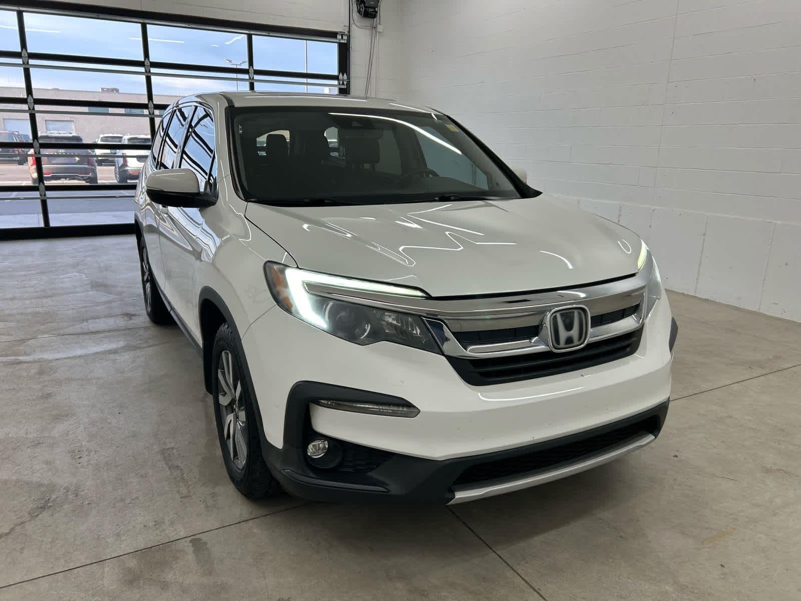 Used 2020 Platinum White Pearl Honda EX-L image 7