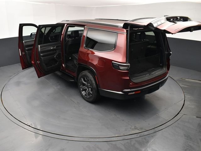 New 2026 Velvet Red Pearlcoat (DISC) Jeep Limited Altitude image 27