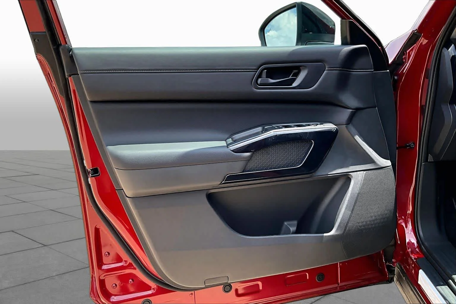 New 2026 Scarlet Ember Tintcoat Nissan SV image 10