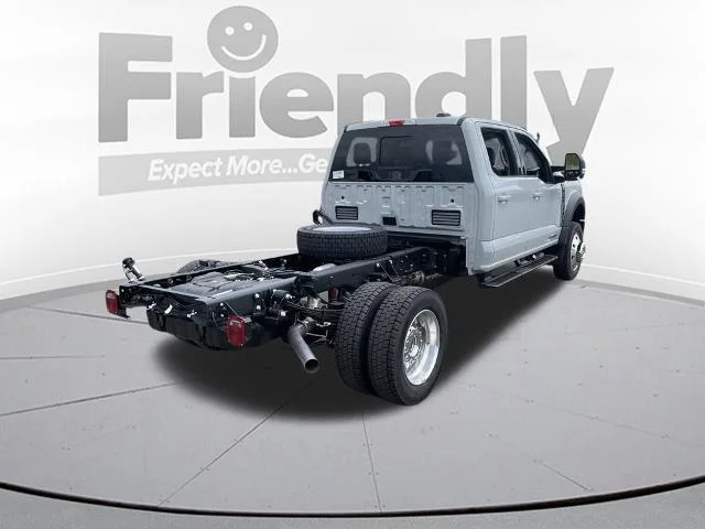 New 2026 Avalanche Gray Ford F-450® LARIAT® image 39