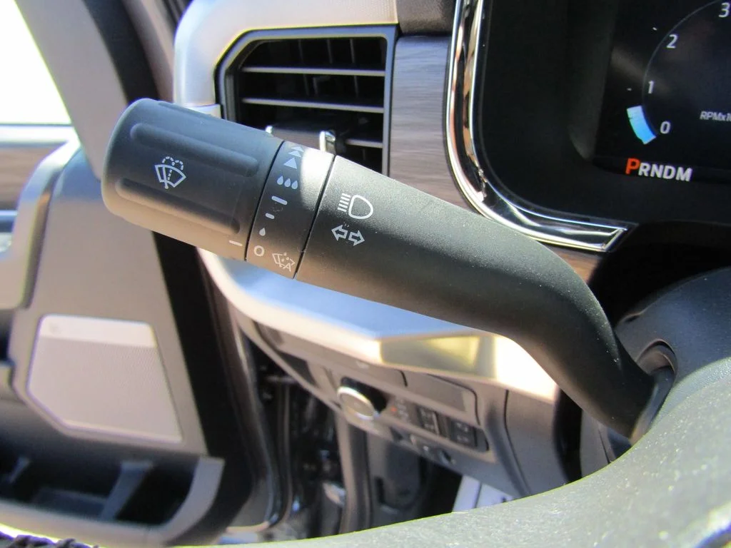 New 2026 Carbonized Gray Metallic Ford Lariat® image 31