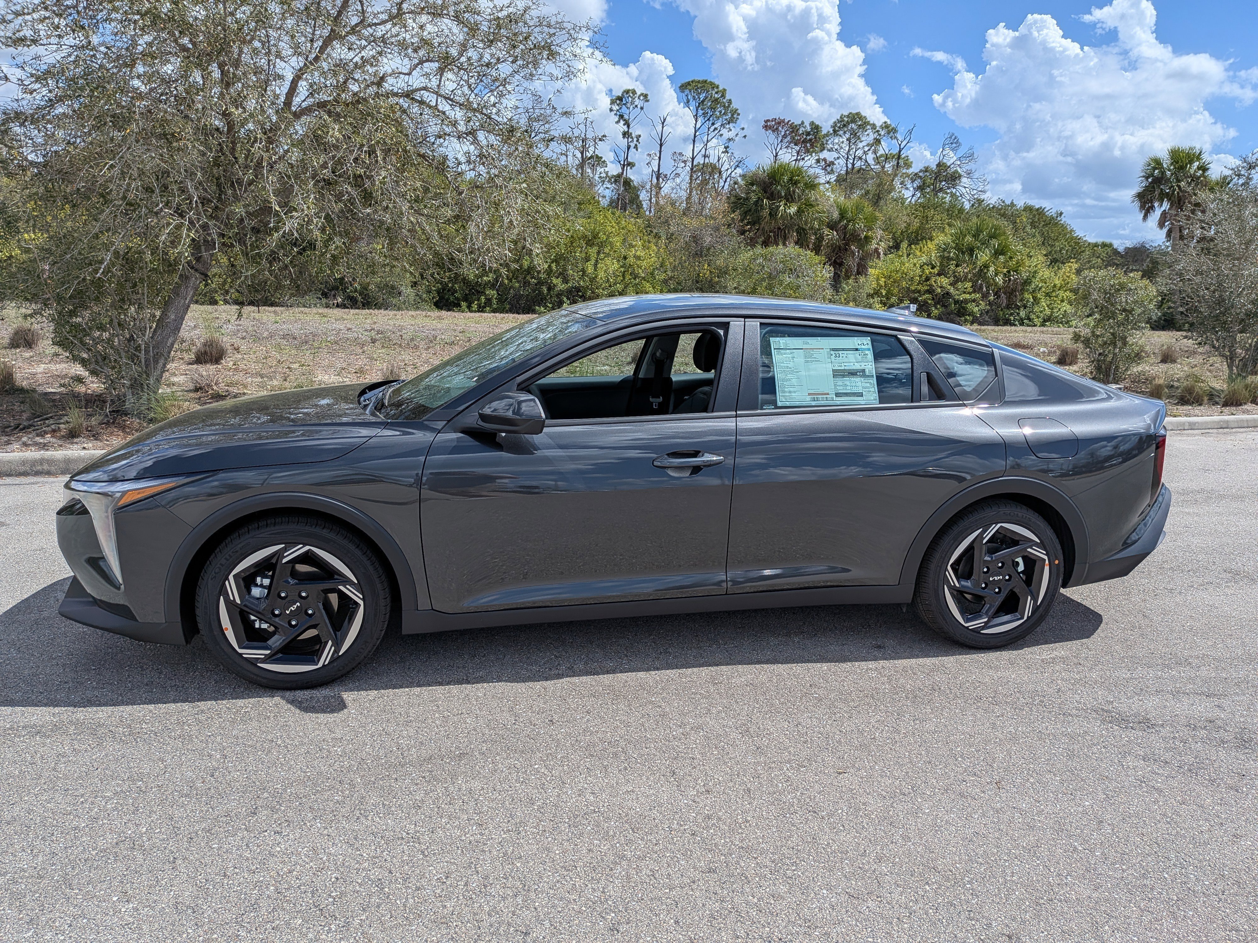 New 2026 Interstellar Gray Kia EX image 8