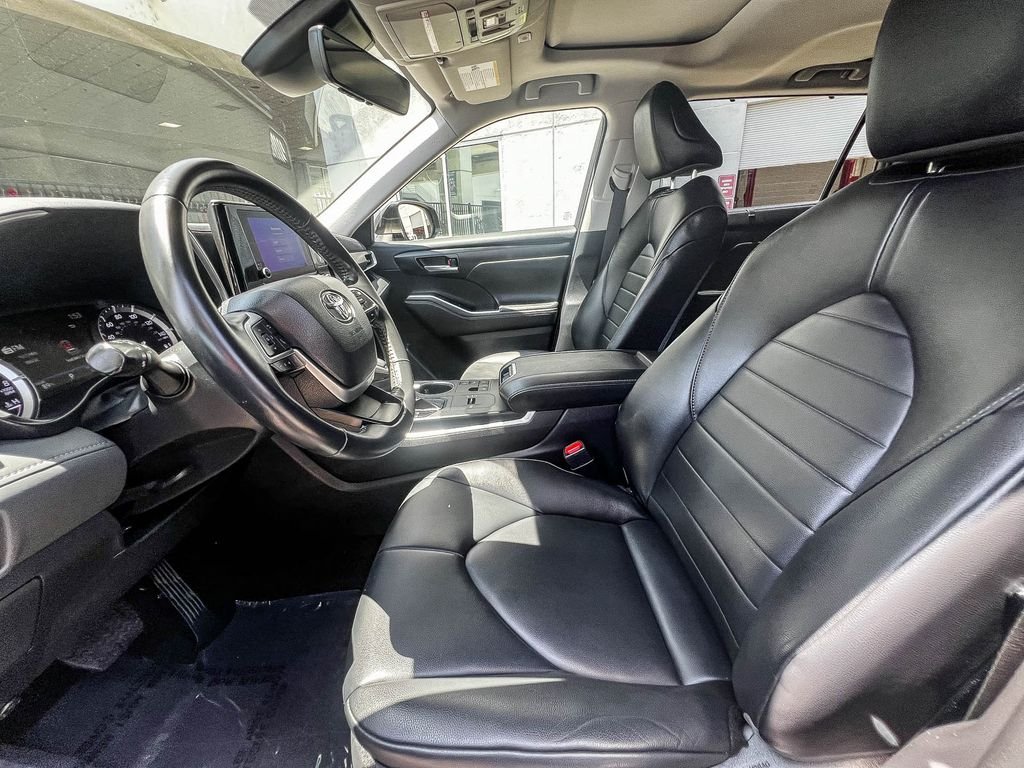 Used 2023 Gray Toyota XLE image 16