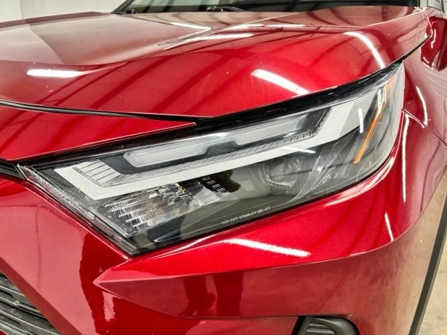 Used 2023 Red Toyota XLE image 9