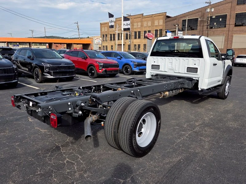 New 2026 White Ford XL image 7