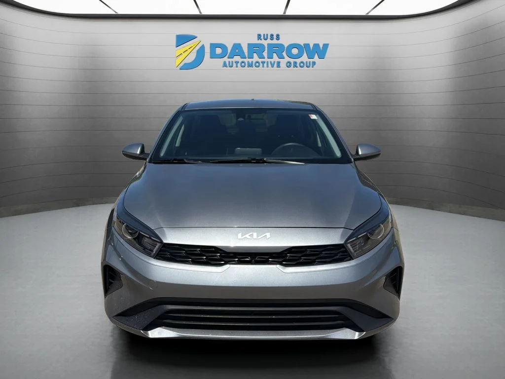 Used 2024 Gray Kia LXS image 8