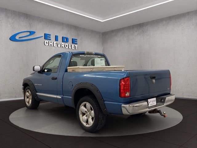 Used 2005 Blue Dodge SLT image 9