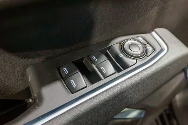 2026 Chevrolet Silverado 1500 LT - Photo 12