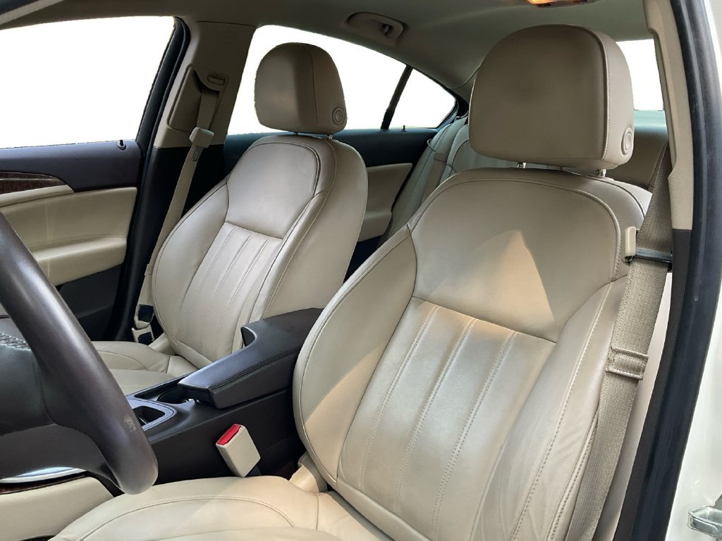 Used 2012 White Buick Premium I image 28