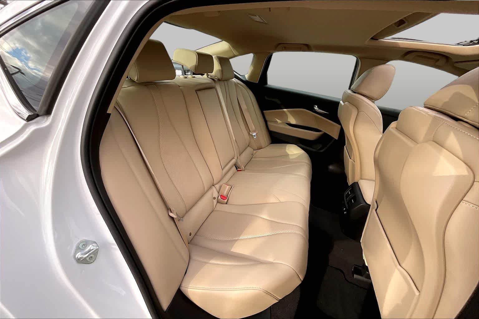 2025 Acura TLX Technology Package - Photo 19
