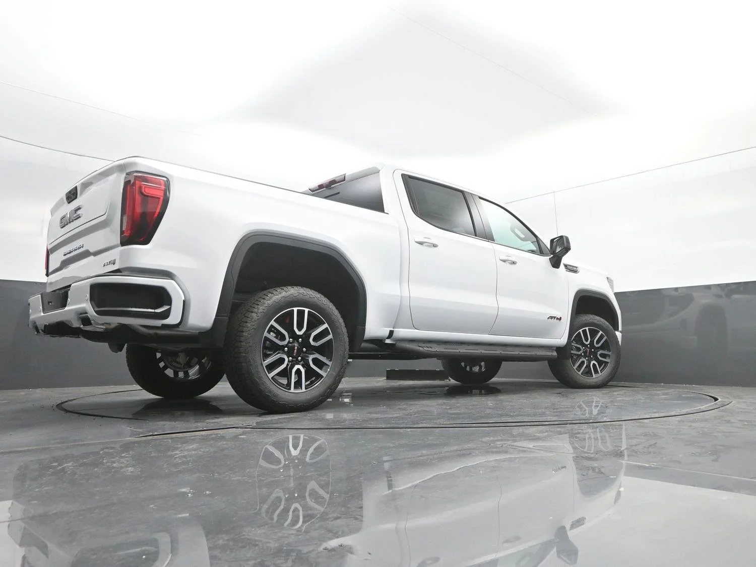 2026 GMC Sierra 1500 AT4 - Photo 40