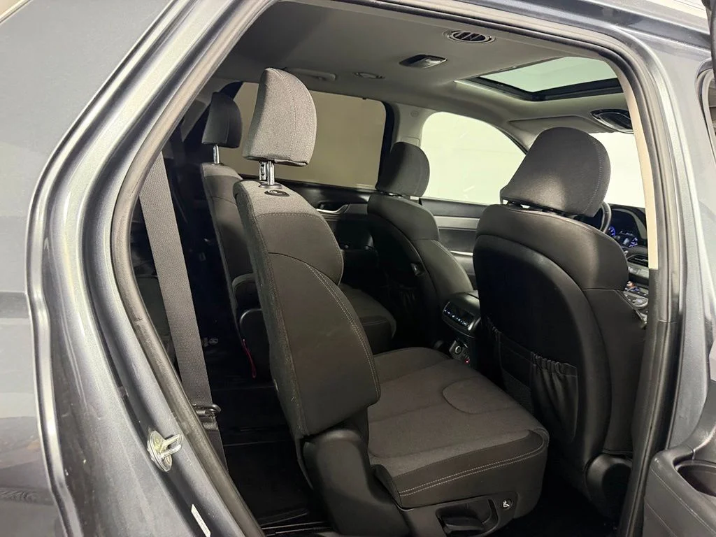 Certified Used 2022 Gray Hyundai SEL image 27