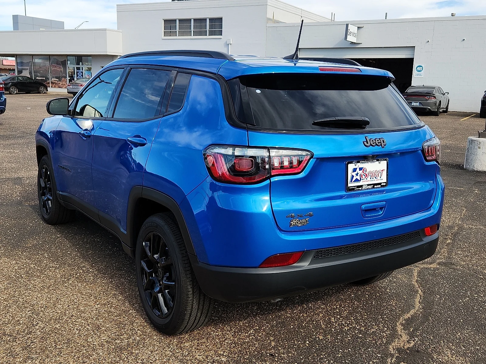 New 2026 Blue Jeep LATITUDE ALTITUDE 4X4 image 3