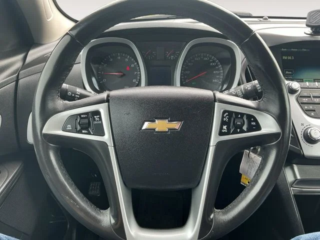 Used 2016 Red Chevrolet LT image 13