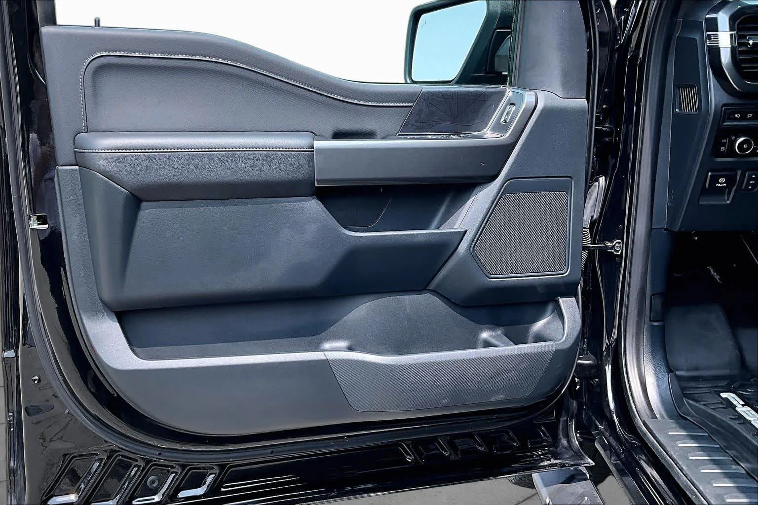 Certified Used 2023 Agate Black Metallic Ford XLT image 22