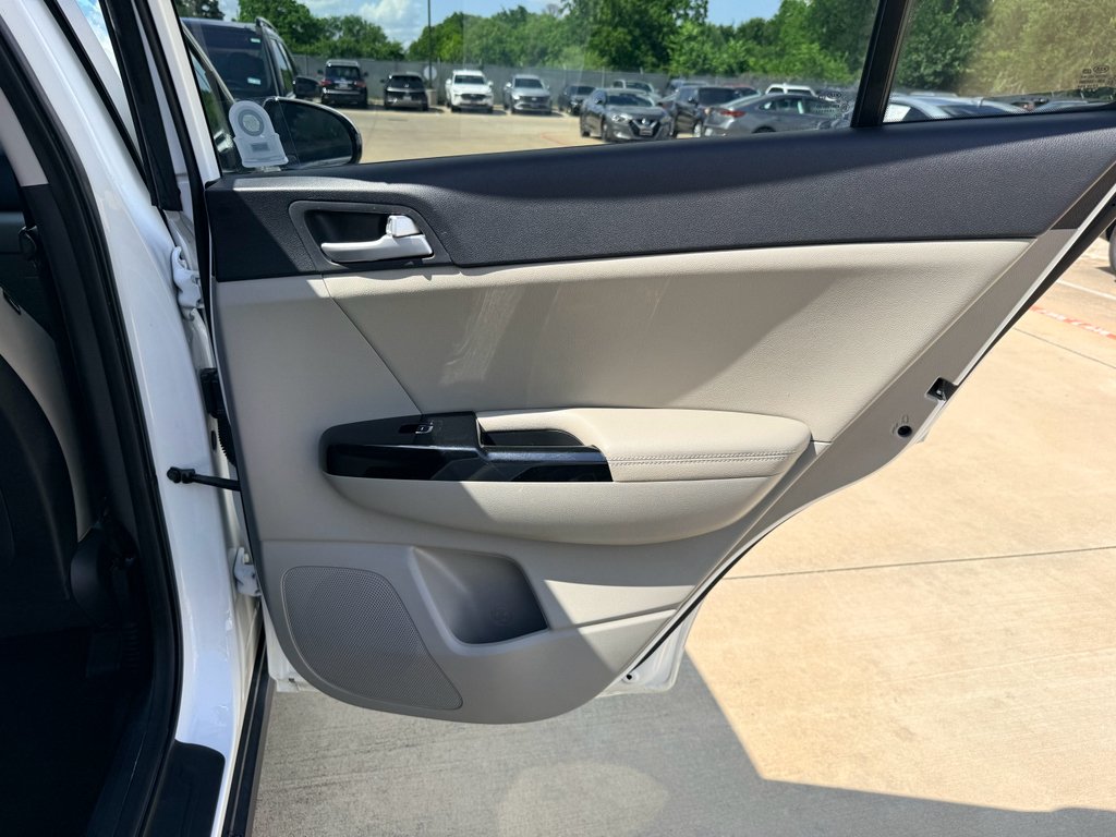 Used 2020 Snow White Pearl Kia EX image 23