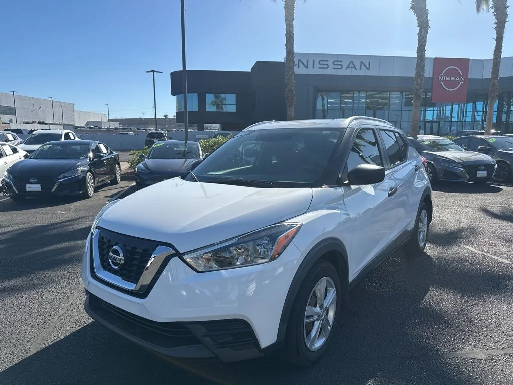 2019 Nissan Kicks 1.6 S's photo