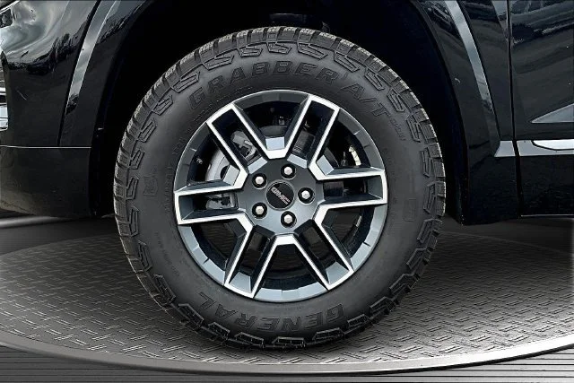 New 2026 Ebony Twilight Metallic GMC AT4 image 13
