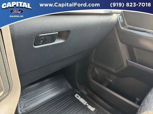Used 2024 White Ford XLT image 27