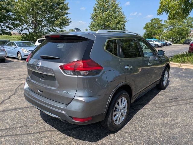 Used 2017 Gray Nissan SV image 7
