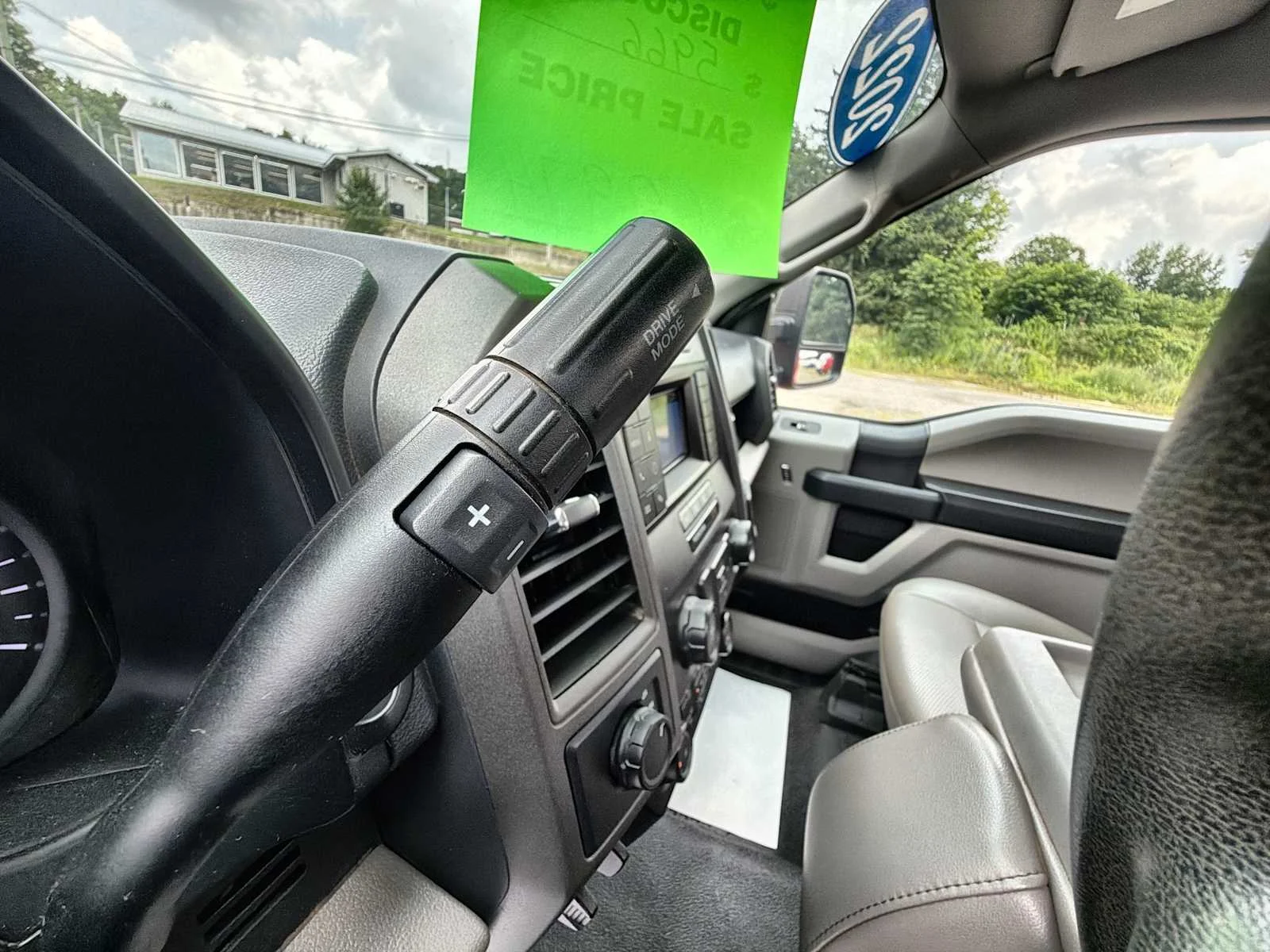 Used 2022 RED Ford XL image 20