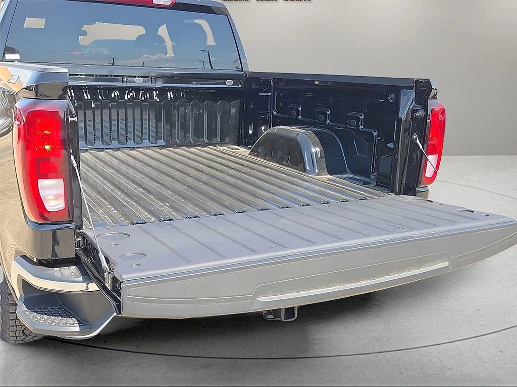 2026 GMC Sierra 1500 Pro - Photo 8