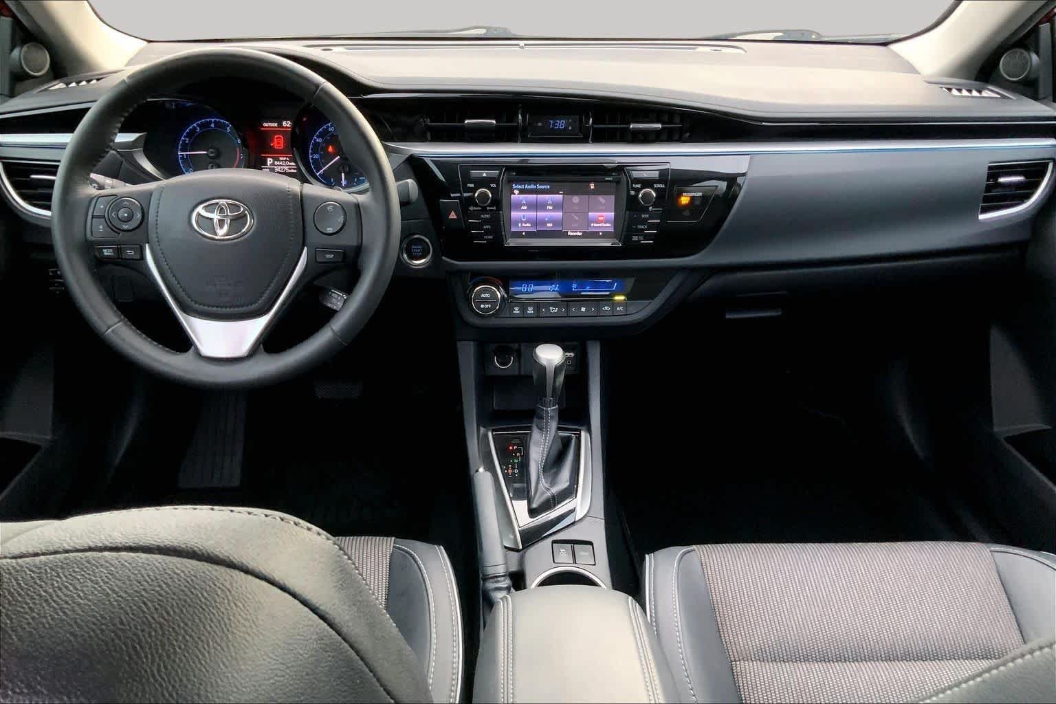 Used 2016 Barcelona Red Metallic Toyota S Plus image 16