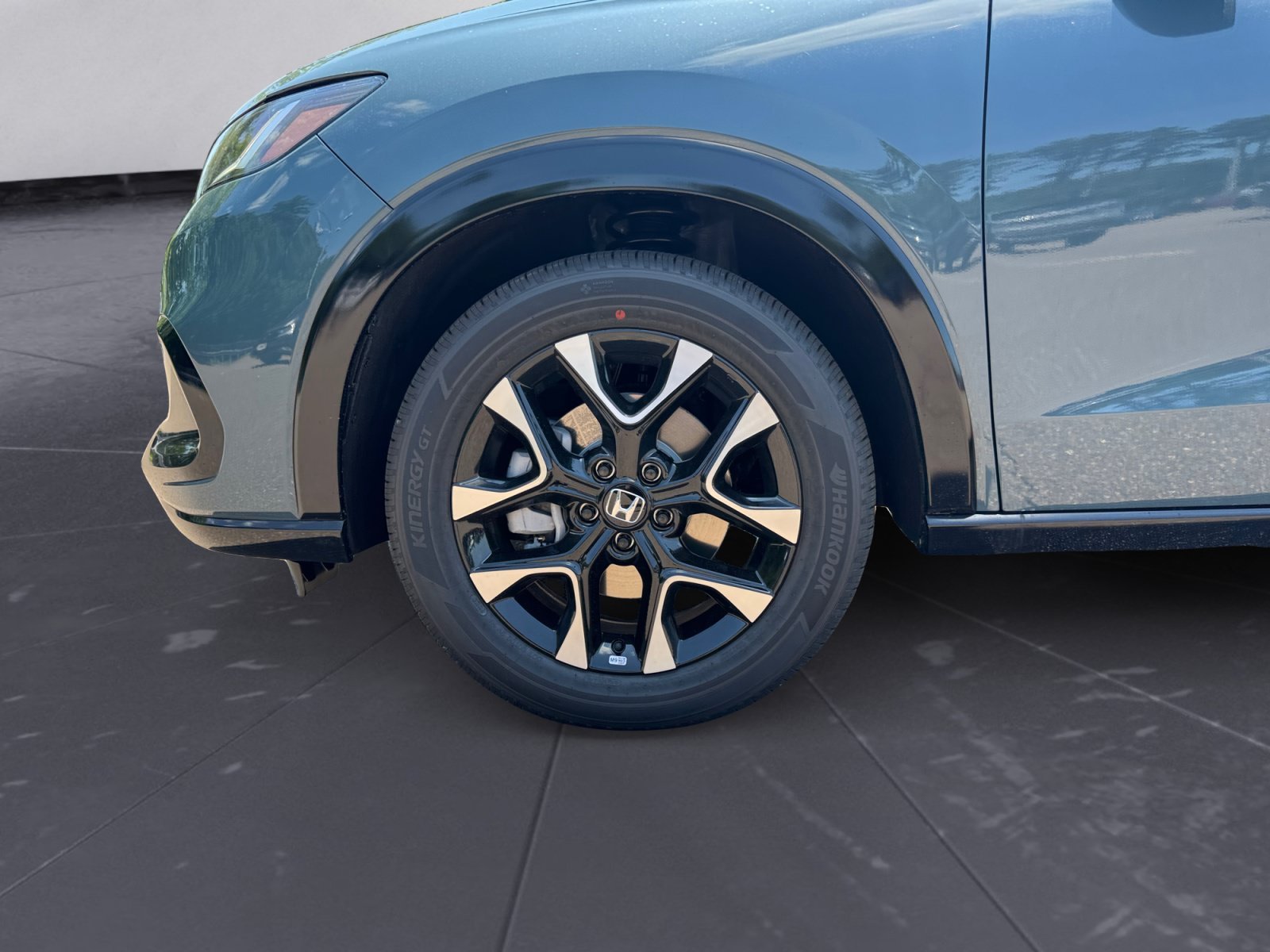 New 2027 Nordic Forest Pearl Honda EX-L AWD image 45
