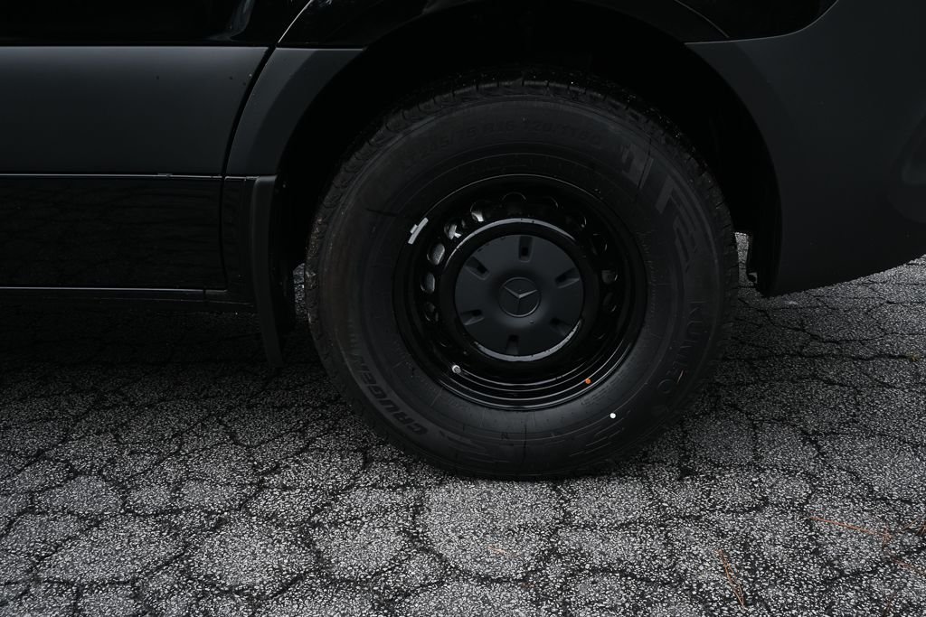 New 2026 Jet Black Mercedes-Benz  image 30