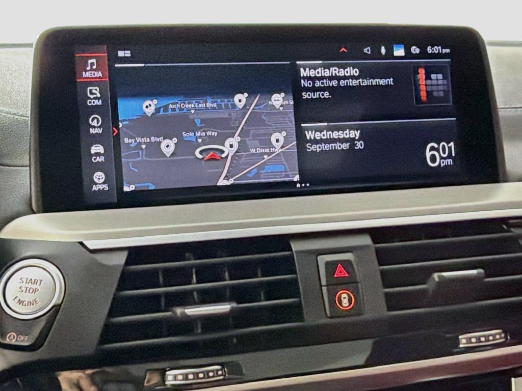 Used 2021 Blue BMW xDrive30i image 15