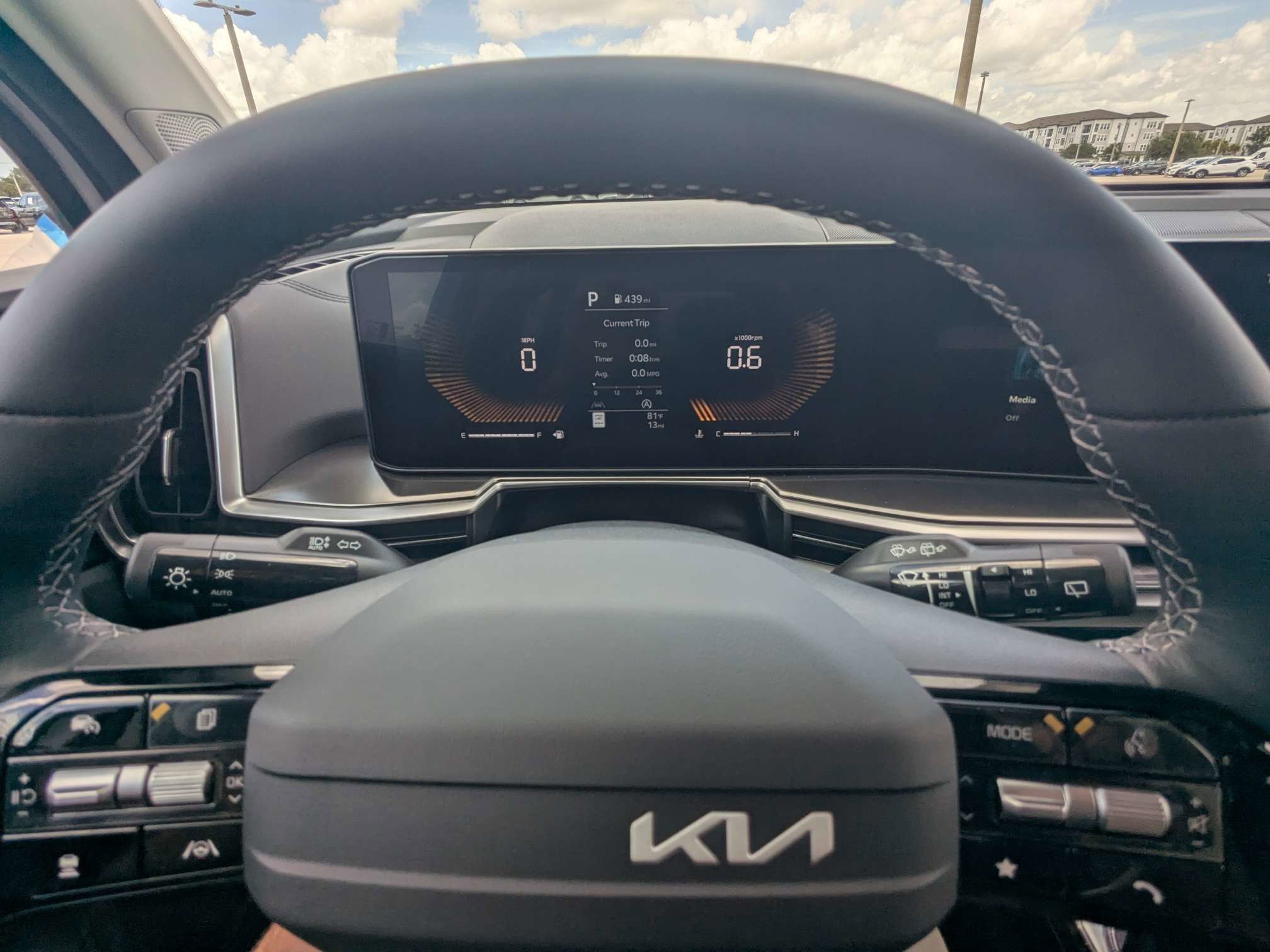 New 2026 Glacial White Kia LX image 33