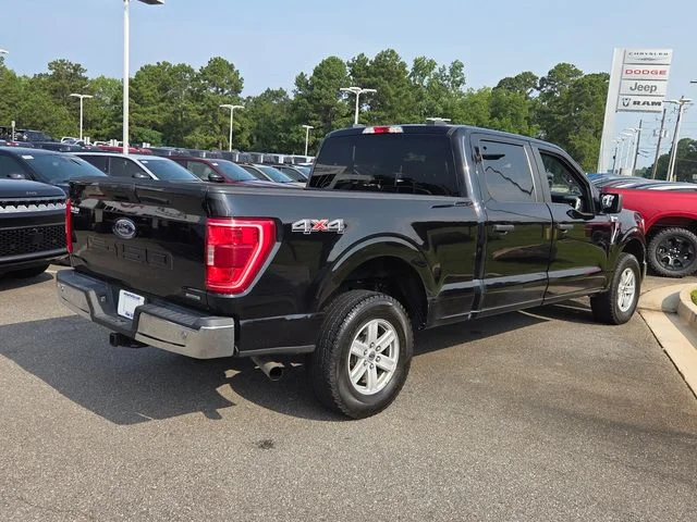 Used 2021 Black Ford XLT image 12