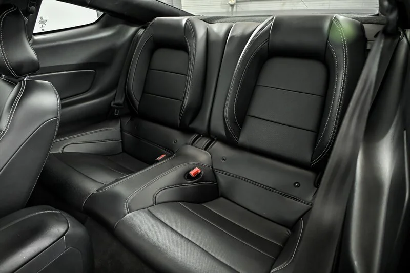 Used 2018 Shadow Black Ford GT Premium image 16