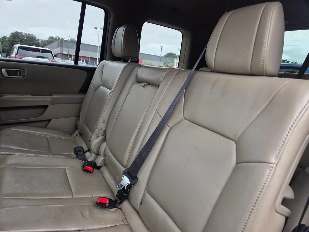 Used 2012 Gray Honda EX-L image 23