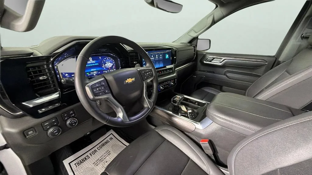 Used 2024 Summit White Chevrolet LTZ image 18
