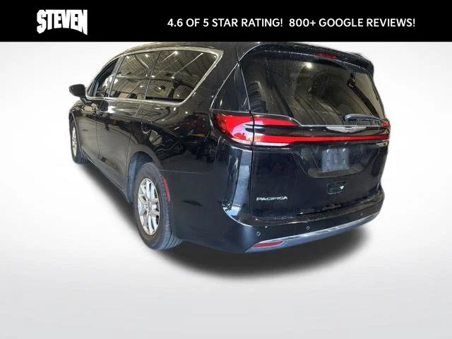 Used 2025 Black Chrysler Select image 6