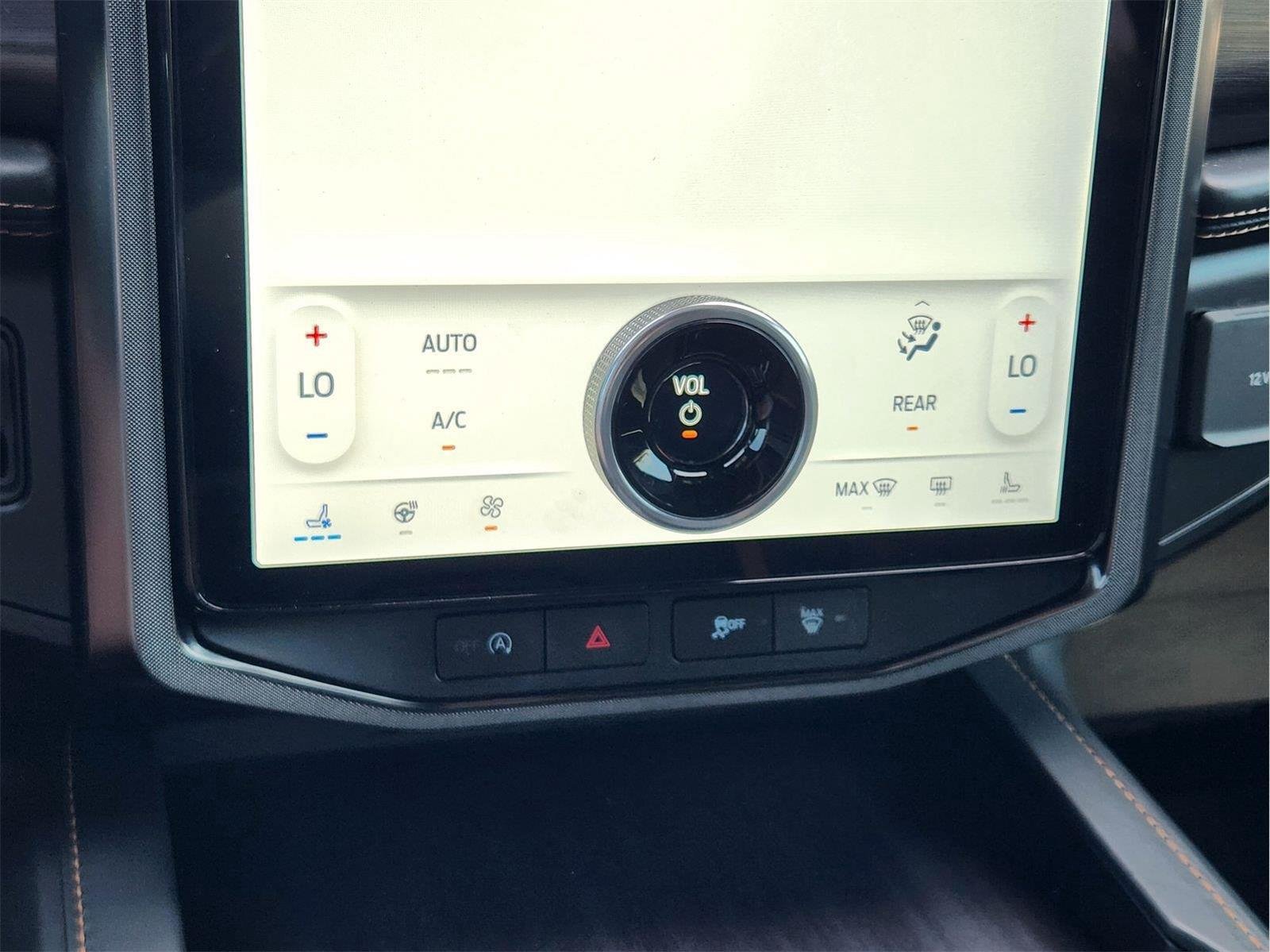 Used 2022 Agate Black Ford Platinum image 18