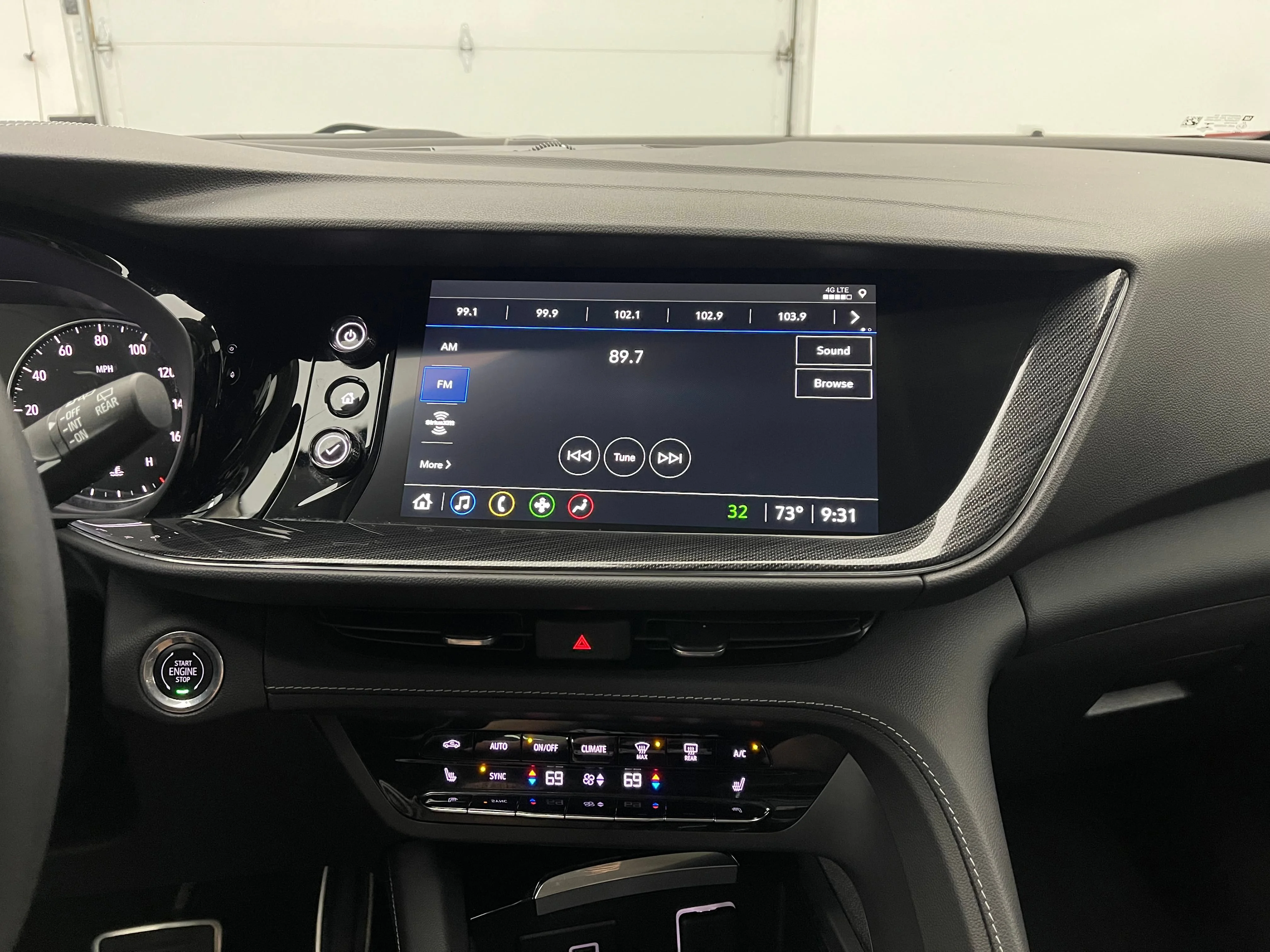 Used 2023 CINNABAR METALLIC Buick Preferred image 24