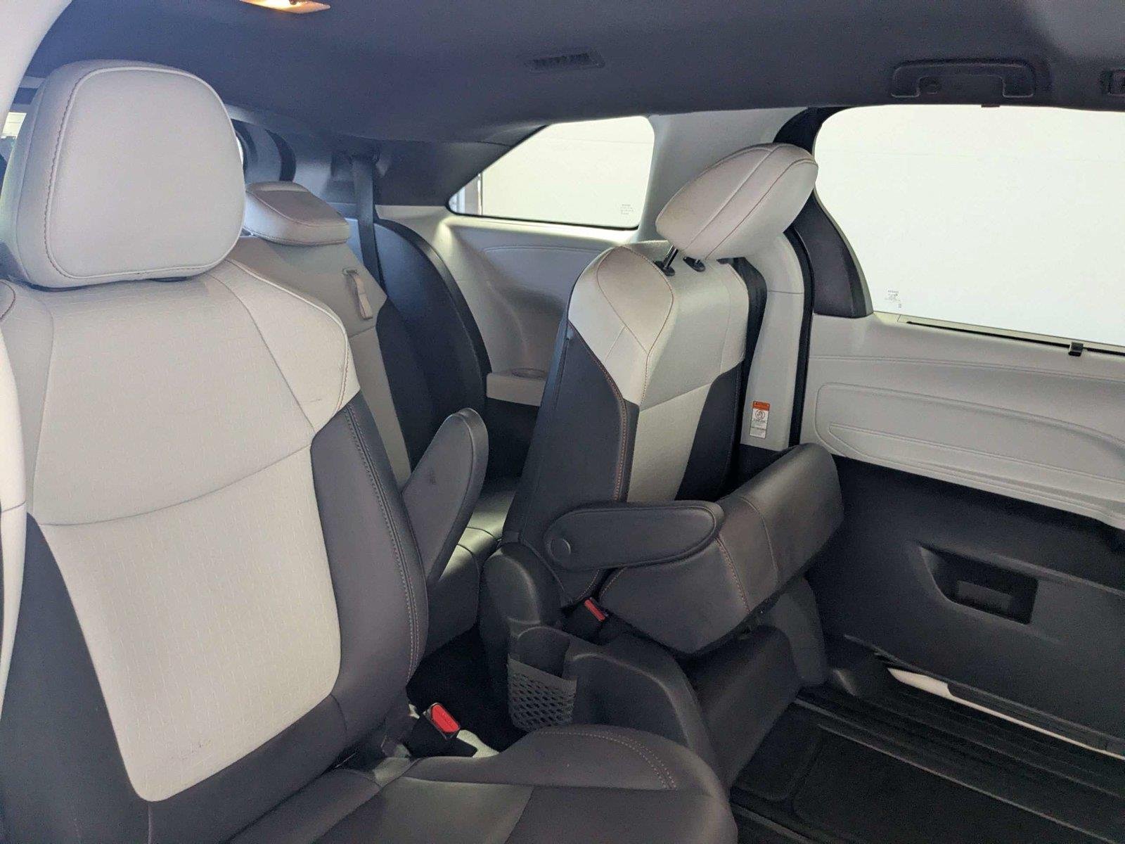 Used 2021 Super White Toyota XSE image 34