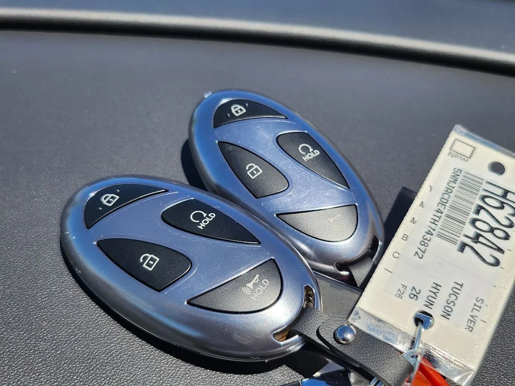 New 2026 Silver Hyundai SE image 36