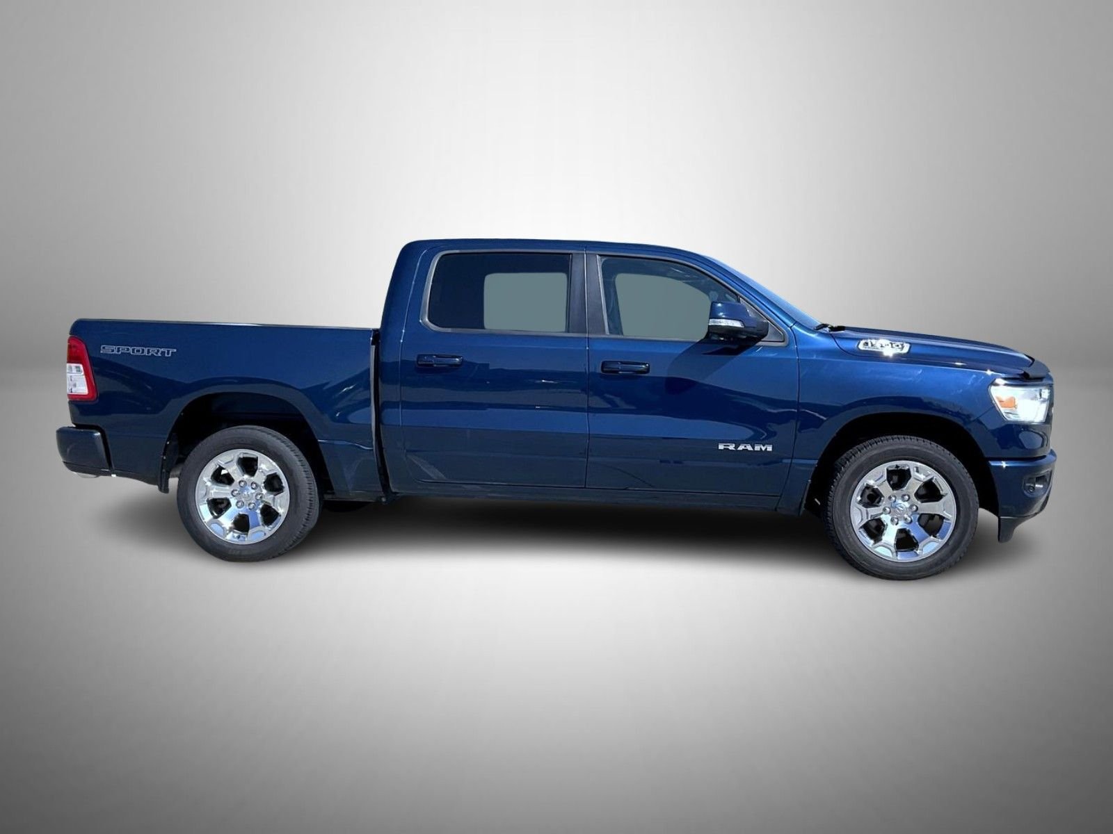 Used 2021 Blue Ram Big Horn/Lone Star image 4