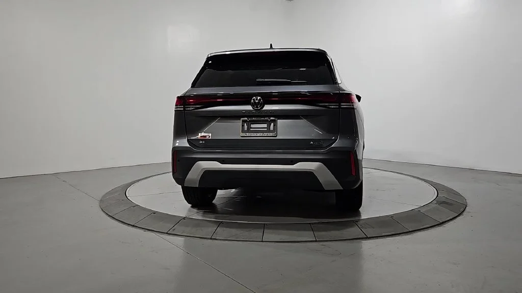 New 2026 Gray Volkswagen 2.0T SE image 4