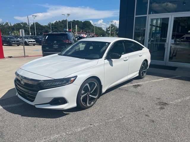 Used 2022 White Honda Sport image 3