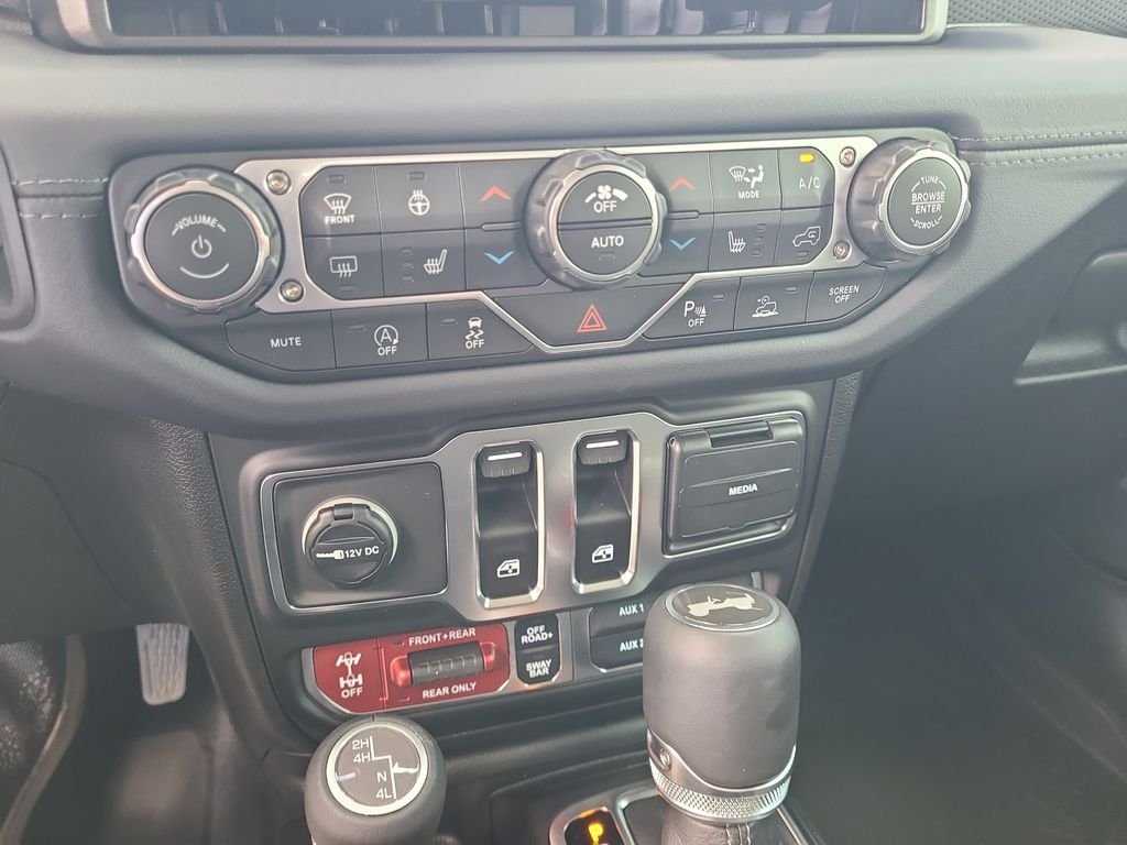 2026 Jeep Wrangler 2-Door Rubicon - Photo 15
