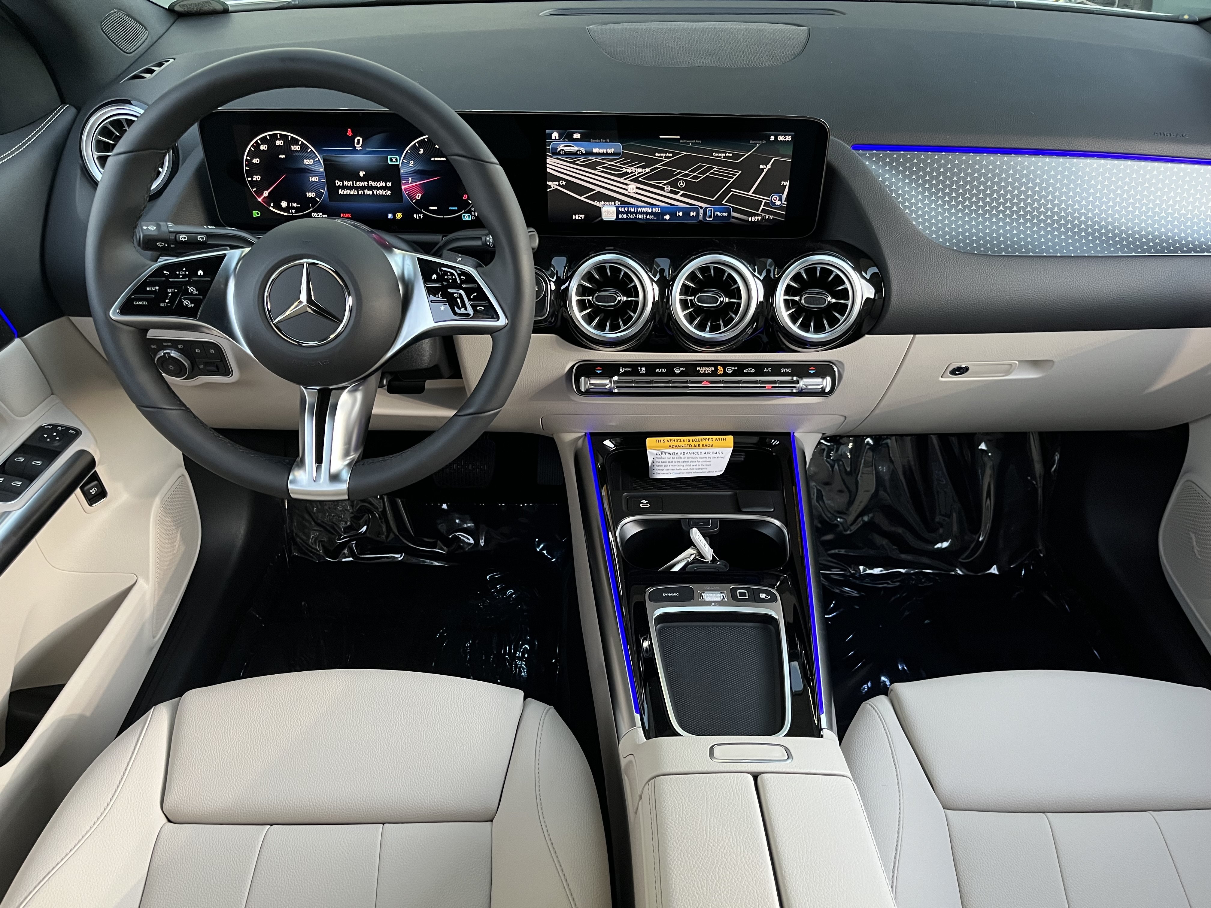 New 2026 Polar White Mercedes-Benz GLA 250 image 18