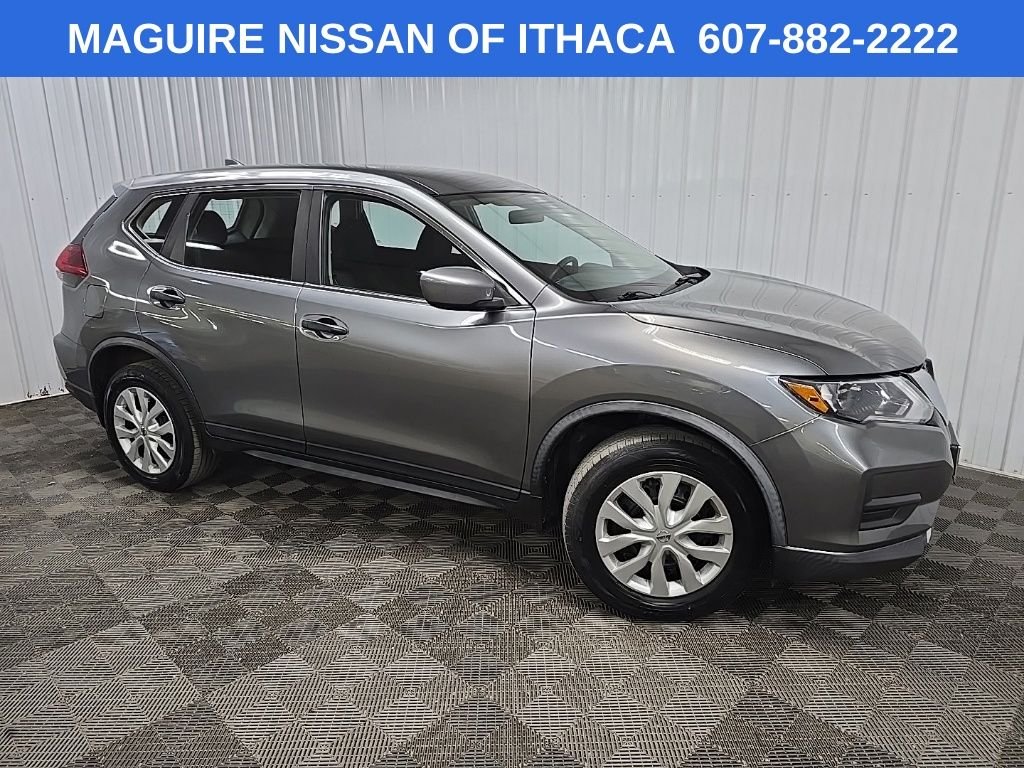 Used 2018 Gray Nissan S image 1