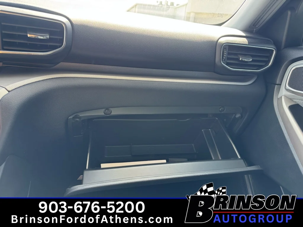 Used 2023 Agate Black Metallic Ford XLT image 33