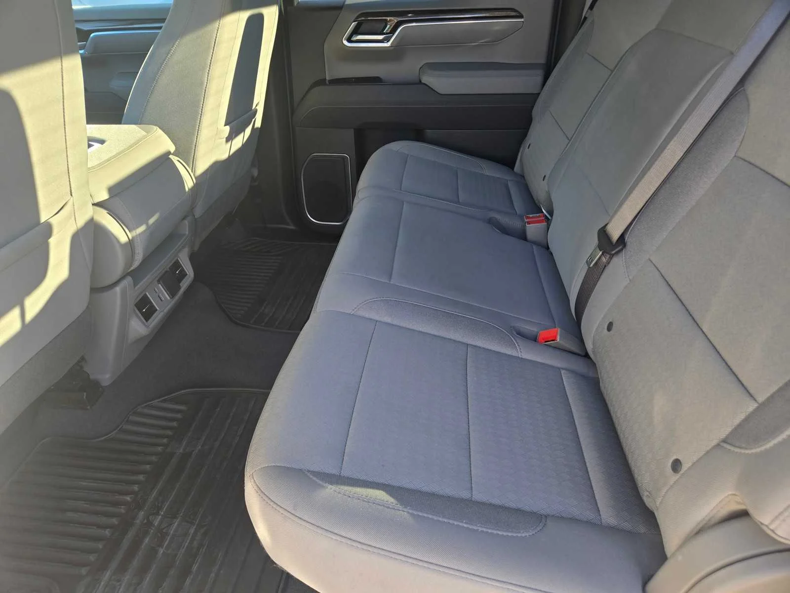 Used 2026 Summit White Chevrolet LT image 14