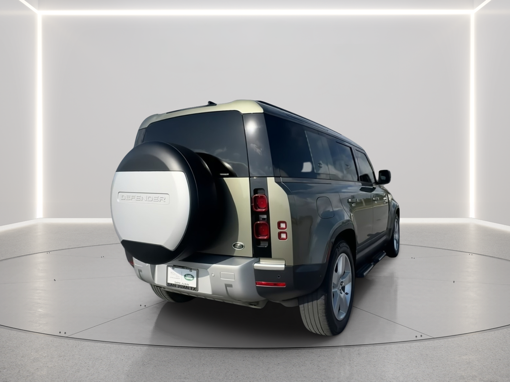 Used 2021 Green Land Rover SE image 8
