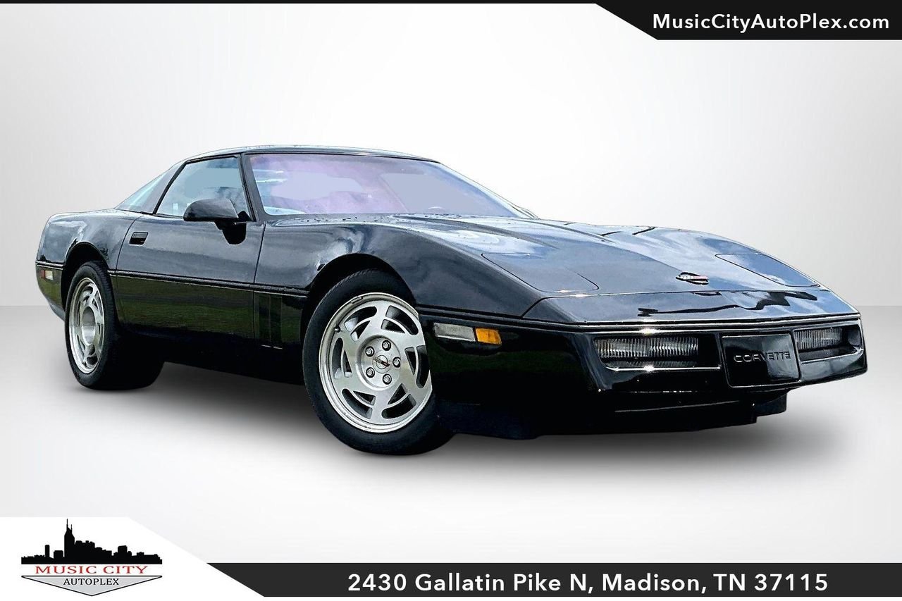 1990 Chevrolet Corvette's photo